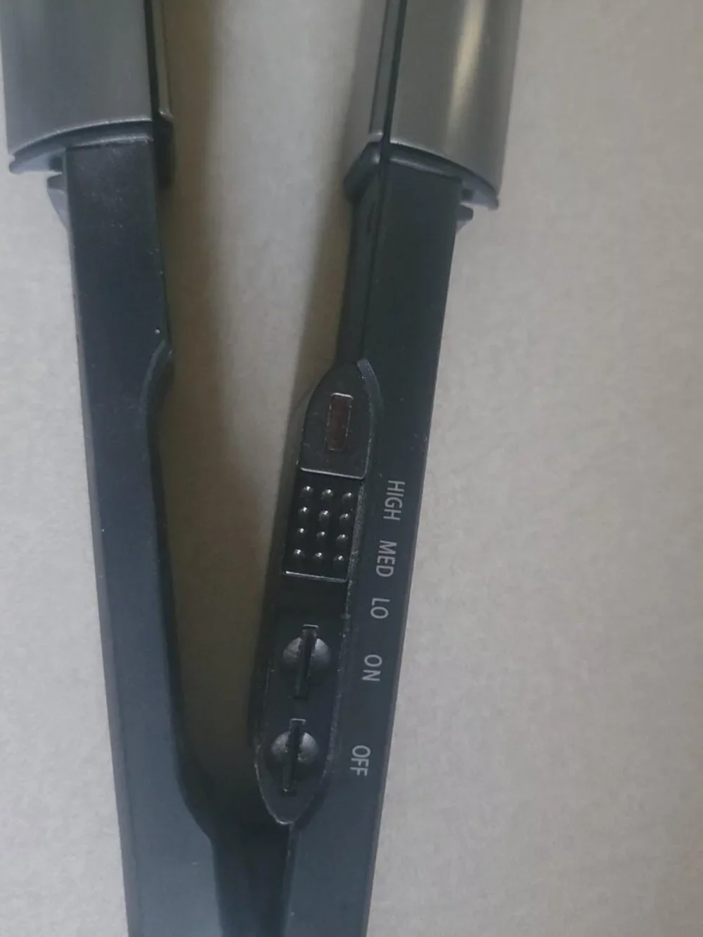 Infiniti by Conair Ceramic Hair Straightener Flat Iron NWOB Tested Adjustable He
